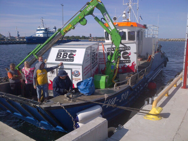 BBQ Entertainment N Catering, Enn Tobreluts, Naissaarele Grillima3