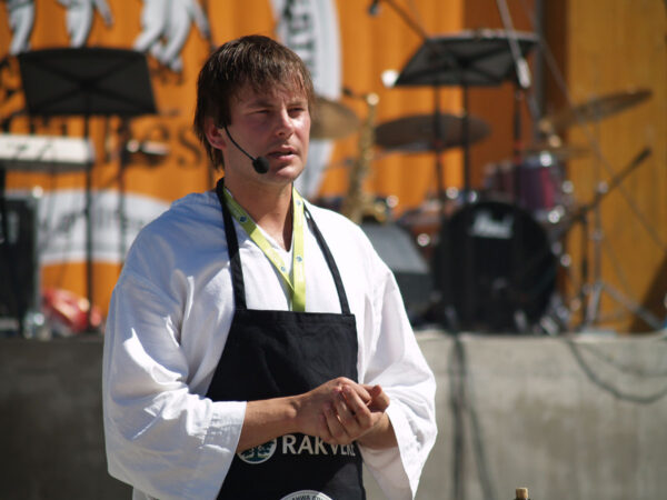 Enn Tobreluts Enn Eesti Rahwa Grillikooli Tegemas 2007