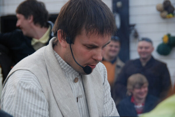 Enn Tobreluts Enn Grillikoolitust Tegemas 2008