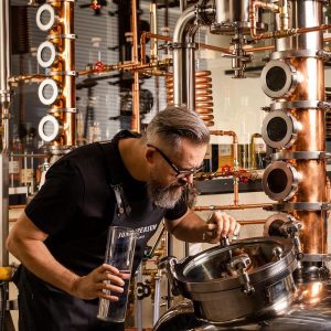 BBQ Entertainment Enn Tobreluts Juniperium Džinn (1)