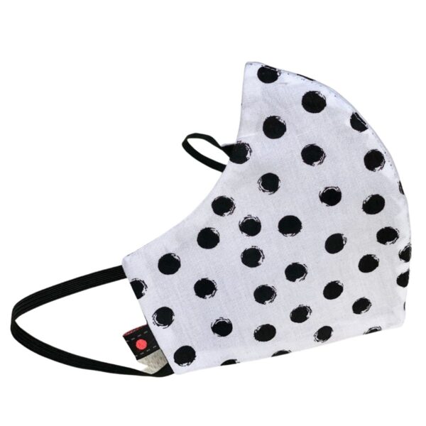 Korduvkasutatav riidest kolmekihiline NÄOMASK (valge, musta täpiga)