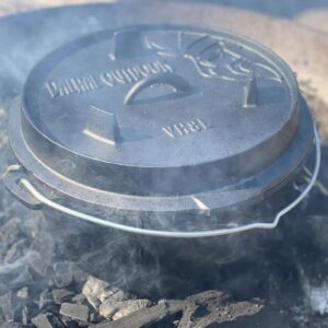 EAN 8719327150764 VALHAL Malmist Haudepott : Dutch Oven Cast Iron With Feet Outdoor 8 L