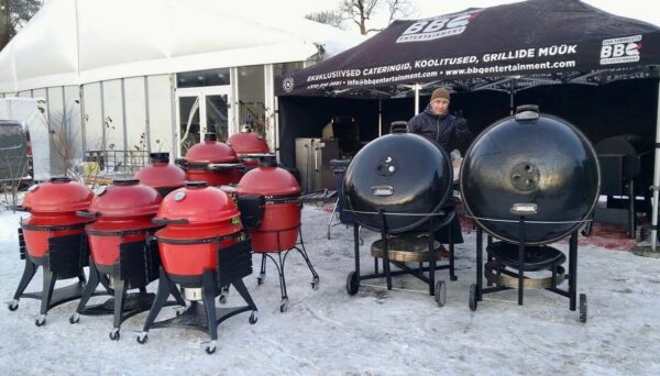 25.11.23 Grill Ahjude Set Up .l