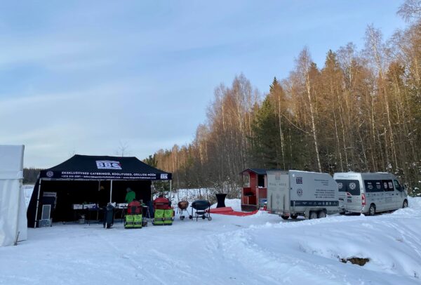 25.11.23 Grill Ahjude Set Up