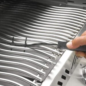 62121 Grid Lifter In Use Napoleon Grills