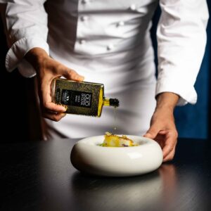 Muraglia “Michelin Aromatics By Francesco Apreda Kinkekarp Eksta Väärisoliiviõlidega (2 X 100 Ml) — RED PIKKANTE & GOLD INDIA...