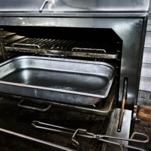 MIBRASA Vähekasutatud SÖEGRILL Koos Aluskapiga 4