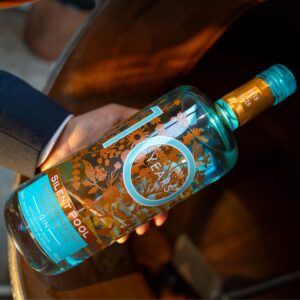 Silent Pool 10th Anniversary Celebration Edition Gin 100cl 43% 3