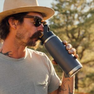 10 230077 PDP Bottle Straw Cap Prod 1.jpg