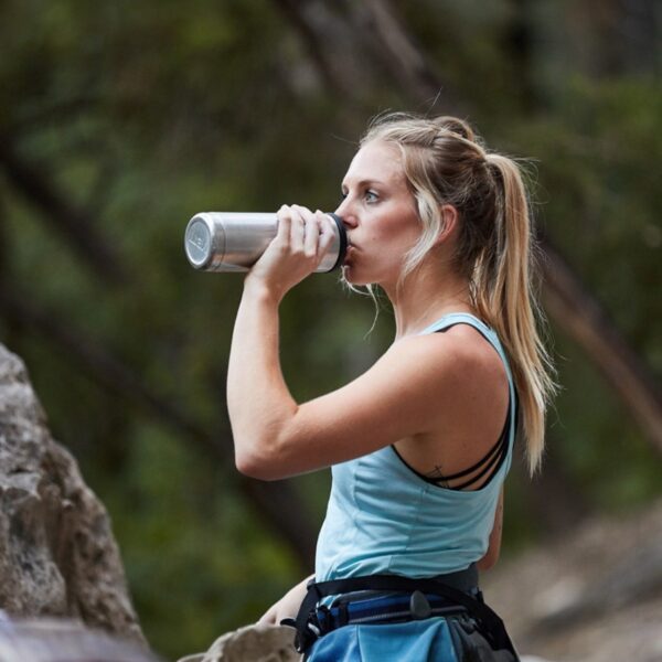 YETI termospudel Rambler Bottle 18 Oz / 532 ml Navy / meresinine