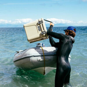 Roadie 24 Hard Cooler Product Overview Image Hefty Hauler Handle 1x 1.jpg